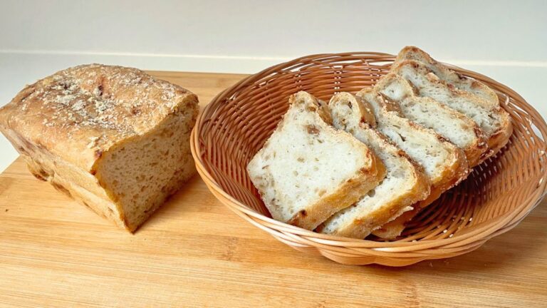 Caramelized Onion Bread [Recipe With Garlic]