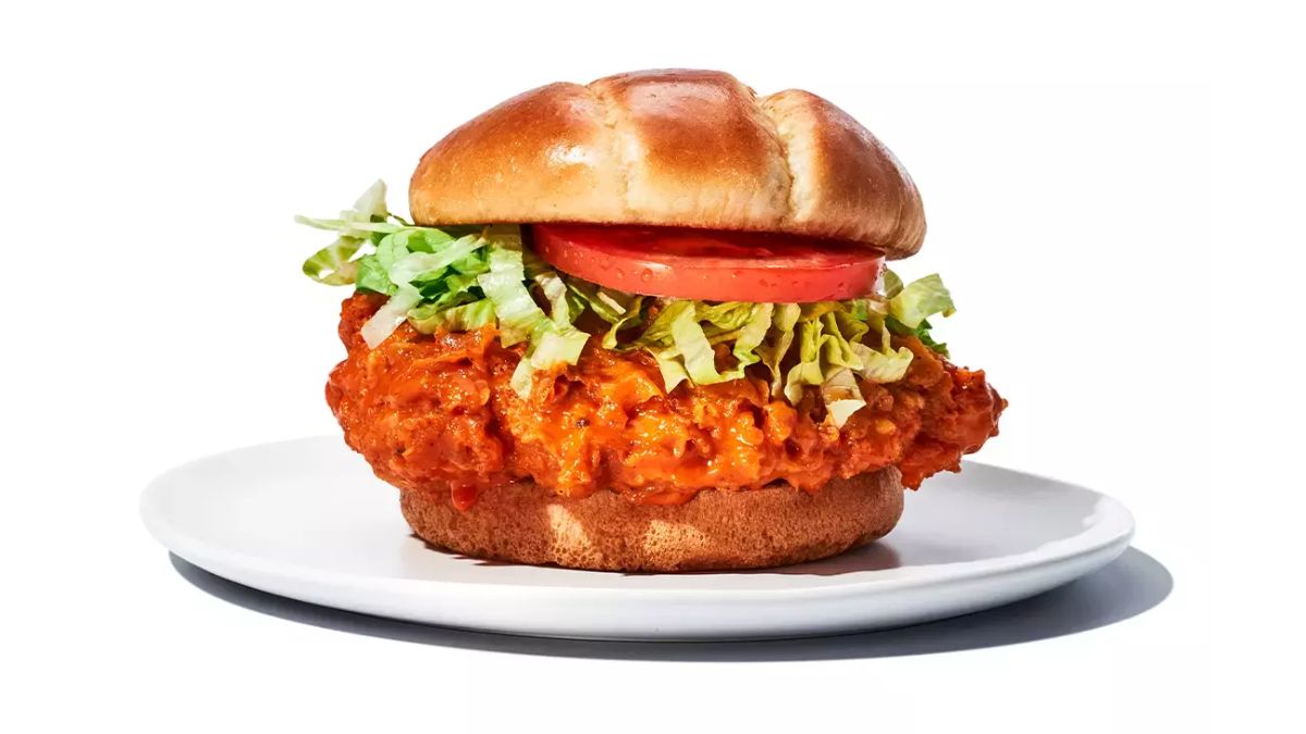 Hooters Original Buffalo Chicken Sandwich