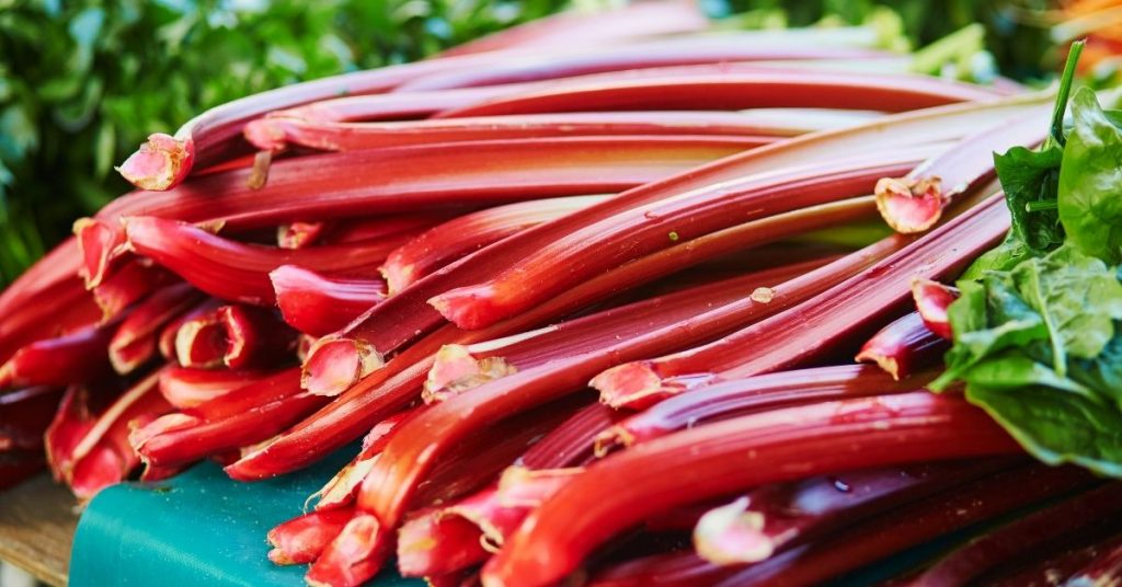12 pink vegetables