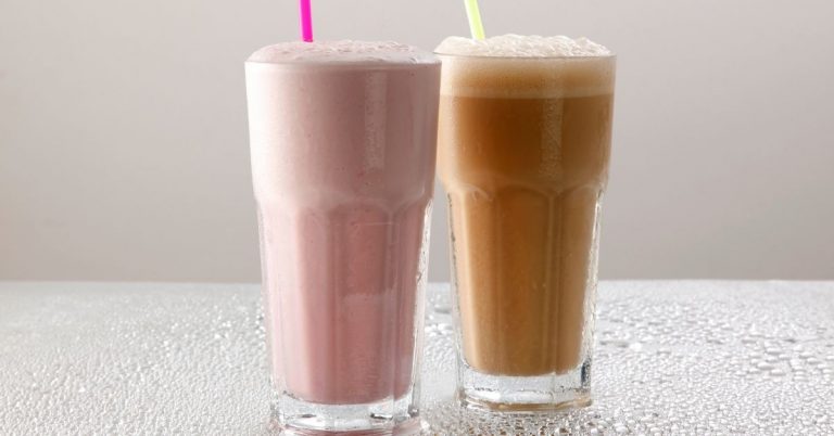 Strawberry Milk Tea Without Boba Recipe