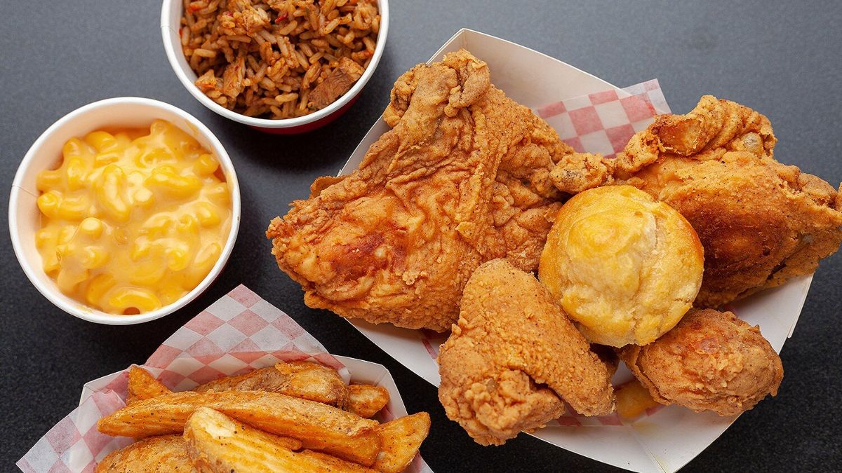 Krispy Krunchy Chicken With Sides