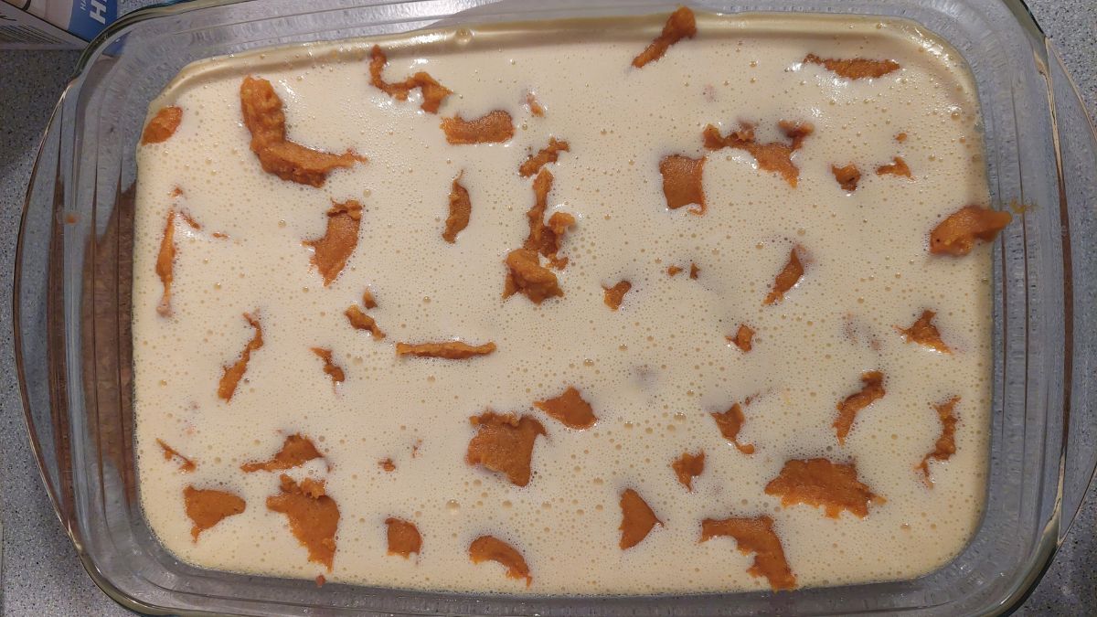 Pumpkin Cheesecake Bars with Shortbread Crust