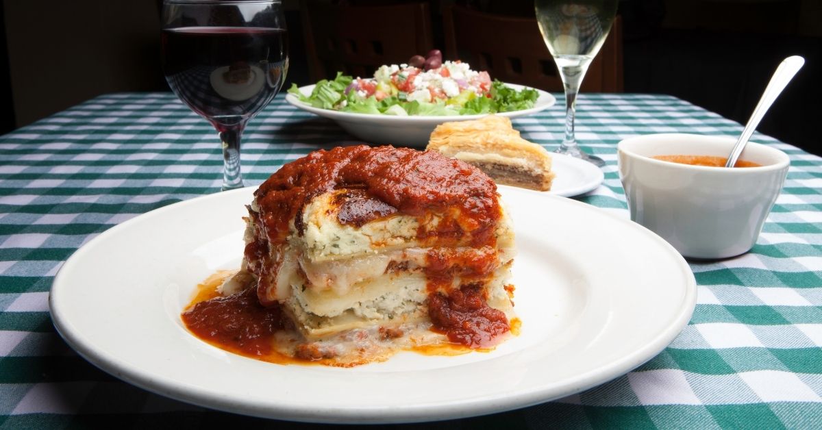 What Dessert to Serve With Lasagna