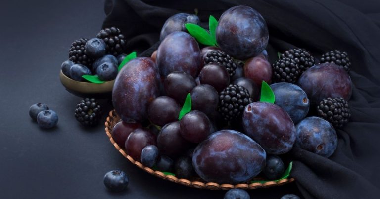 blue fruit