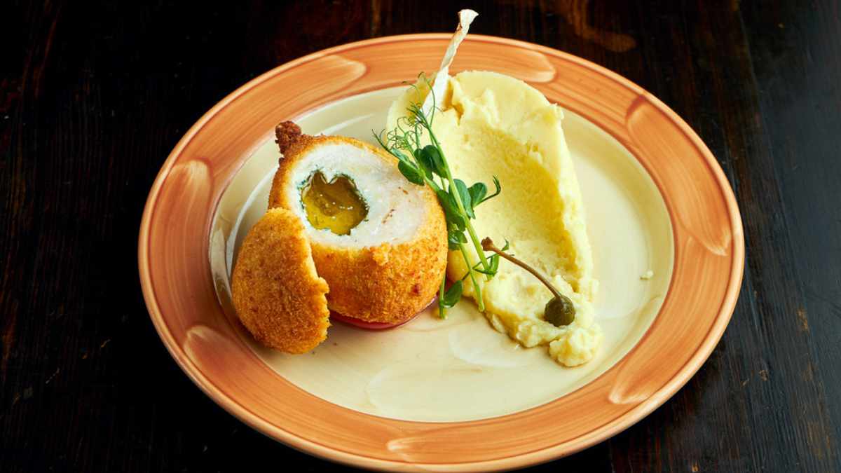chicken Kyiv