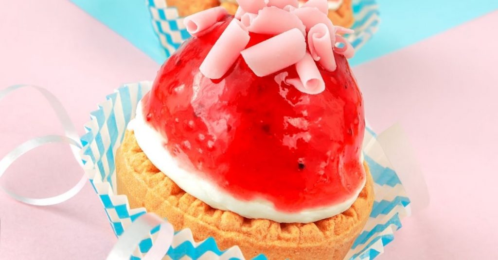 how to use strawberry glaze 