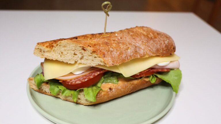 Turkey and Salami Sandwich [Recipe]